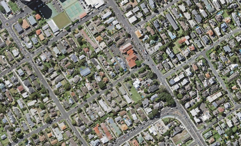1/3 Tennyson Avenue, Takapuna, Auckland - Carousel 1