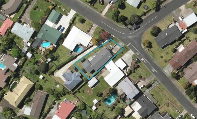 42A Carr Street, Kamo, Whangarei - Carousel 1