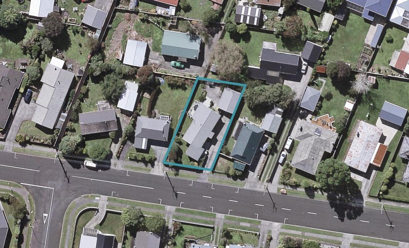 82 Kelly Street, Inglewood, Inglewood - Carousel 1
