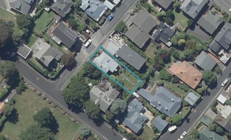 6 Brent Street, Maori Hill, Dunedin - Carousel 1