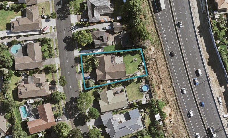 39 Brylee Drive, Conifer Grove, Takanini - Carousel 1