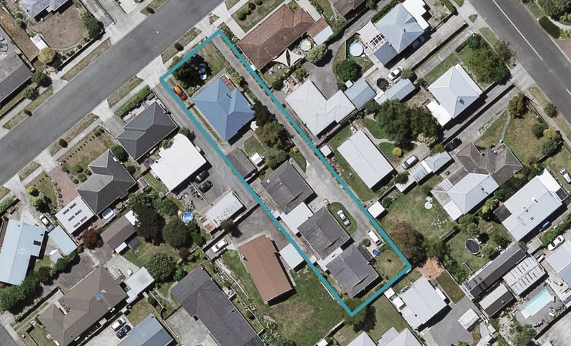 2/807A Riverslea Road North, Parkvale, Hastings - Carousel 1