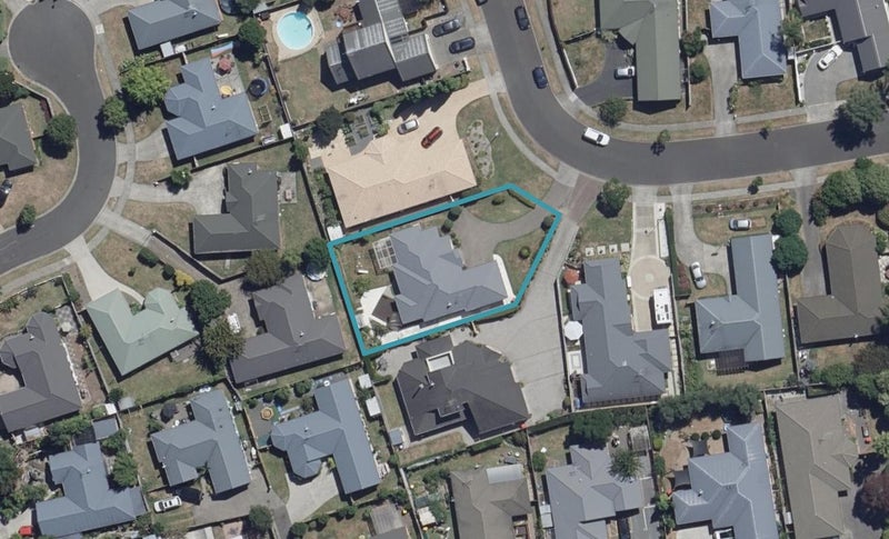 11 Blairgowrie Place, Rototuna North, Hamilton - Carousel 1