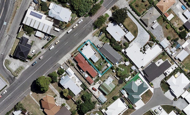 20 Ferry Road, Clive, Clive - Carousel 1