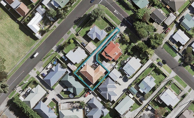 10A Waiari Road, Conifer Grove, Takanini - Carousel 1