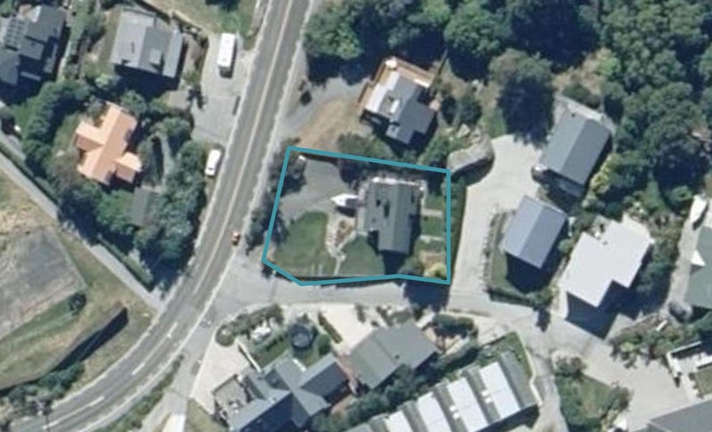 532 Peninsula Road, Kelvin Heights, Queenstown - Carousel 1