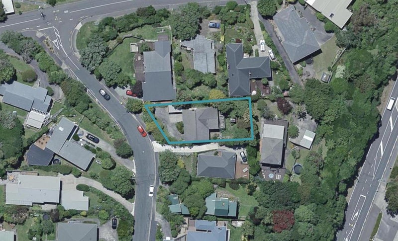 3 Winston Street, Crofton Downs, Wellington - Carousel 1