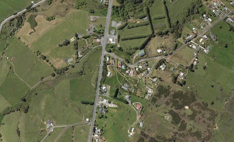 8 Toetoe Road, Whangarei - Carousel 1