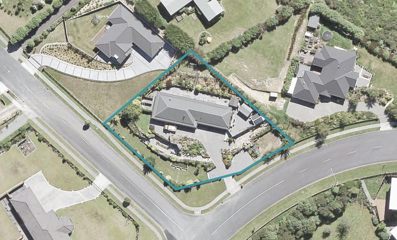 85 Kirton Drive, Riverstone Terraces, Upper Hutt - Carousel 1