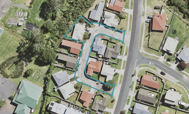 82 Albionvale Road, Glen Eden, Auckland - Carousel 1