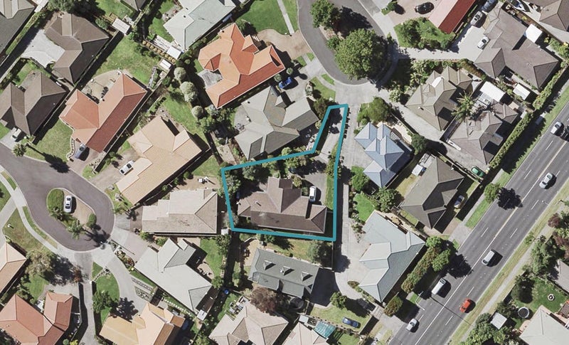 17 Thirlmere Rise, Northpark, Auckland - Carousel 1