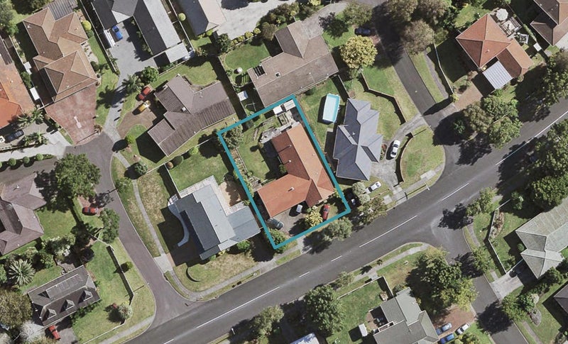 89 Walter Strevens Drive, Conifer Grove, Takanini - Carousel 1
