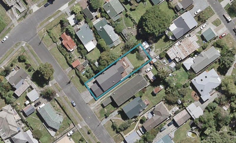 3 Charles Street, Belmont, Lower Hutt - Carousel 1