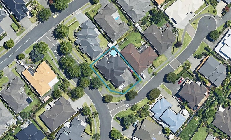 1 Harkin Close, Bethlehem, Tauranga - Carousel 1