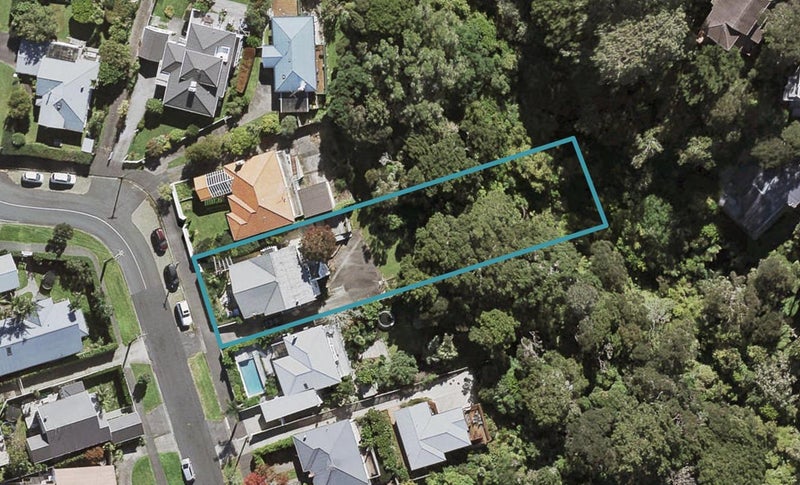 16 Seaview Avenue, Northcote, Auckland - Carousel 1