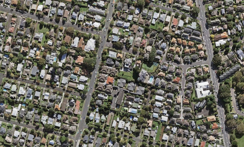 1D Lauchlan Avenue, Epsom, Auckland - Carousel 1