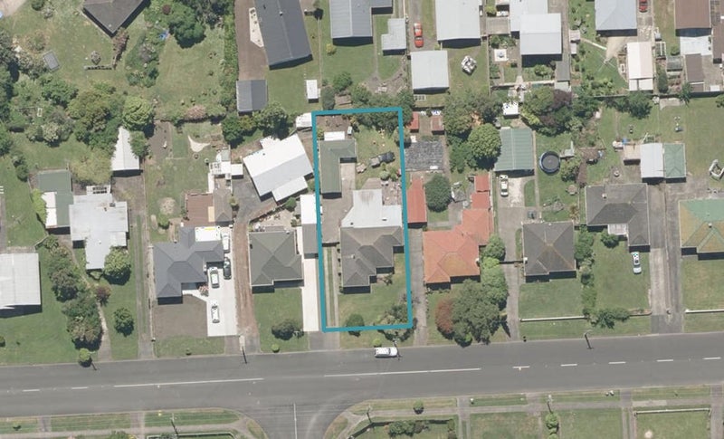29 Wakefield Street, Whanganui East, Whanganui - Carousel 1