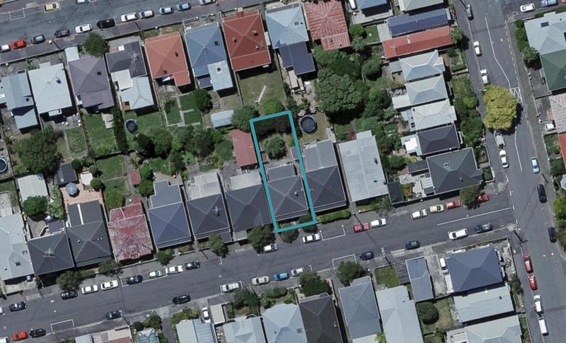 15 Somerset Avenue, Newtown, Wellington - Carousel 1