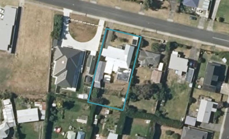 18 Andrews Street, Foxton Beach, Foxton - Carousel 1