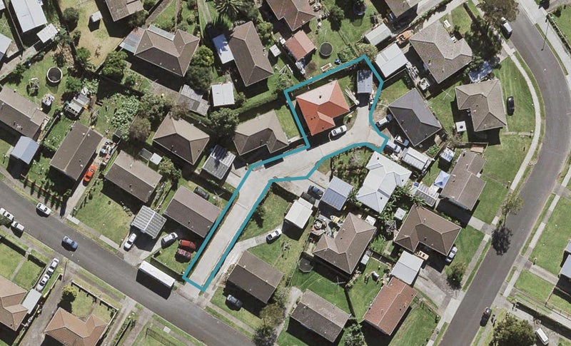 45 Windrush Close, Māngere, Auckland - Carousel 1