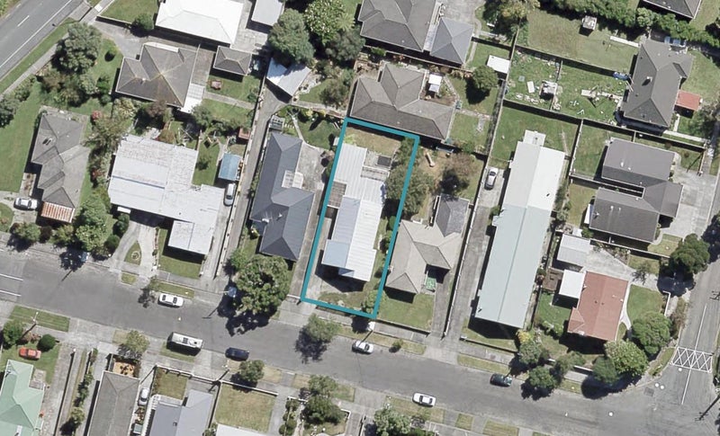 13 Porutu Street, Fairfield, Lower Hutt - Carousel 1