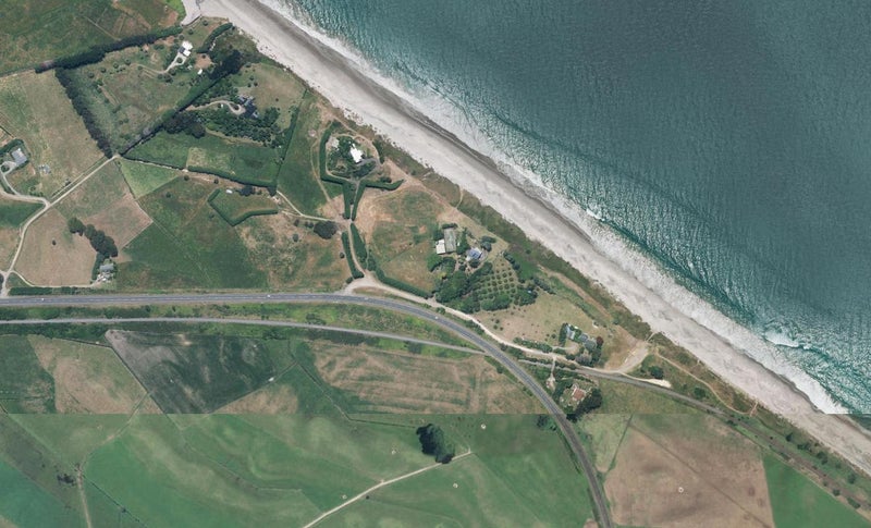 11 Beach Access, PUKEHINA, TE PUKE - Carousel 1