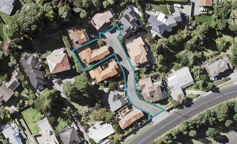 44 Selwyn Road, Cockle Bay, Auckland - Carousel 1