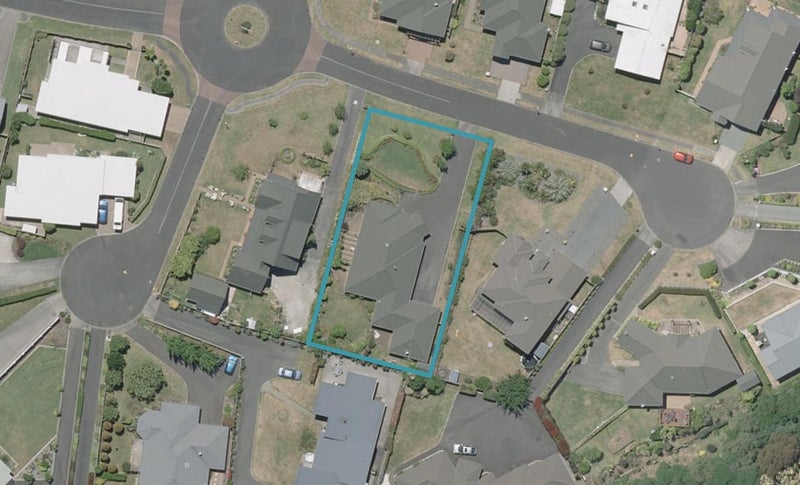 4 Suffolk Drive, Otamatea, Whanganui - Carousel 1
