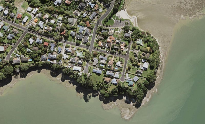 39A Hoskins Avenue, Hillsborough, Auckland - Carousel 1