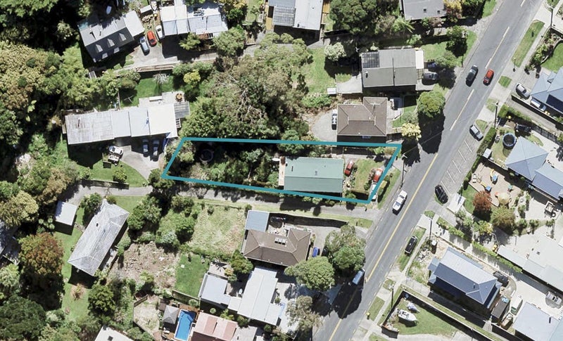 138 Deep Creek Road, Torbay, Auckland - Carousel 1