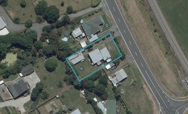 1121 Halcombe Road, Halcombe, Feilding - Carousel 1