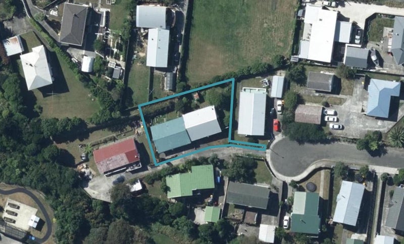 1/20 Te Arataura Street, Takapūwāhia, Porirua - Carousel 1