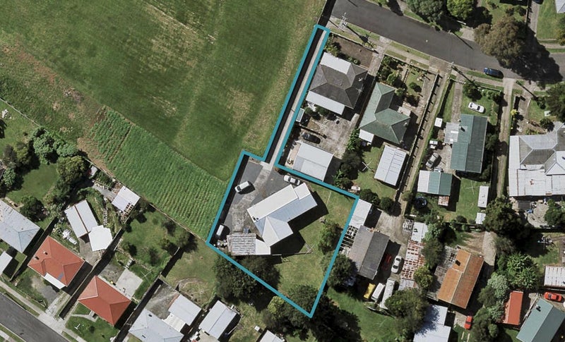 24 Wroughton Crescent, Otara, Auckland - Carousel 1