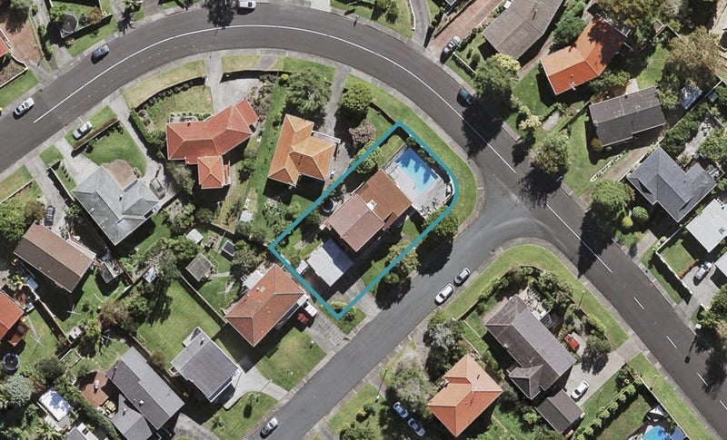 82 Eban Avenue, Hillcrest, Auckland - Carousel 1