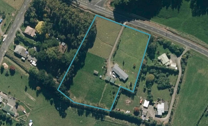 12 Pourerere Road, Waipawa, Waipawa - Carousel 1