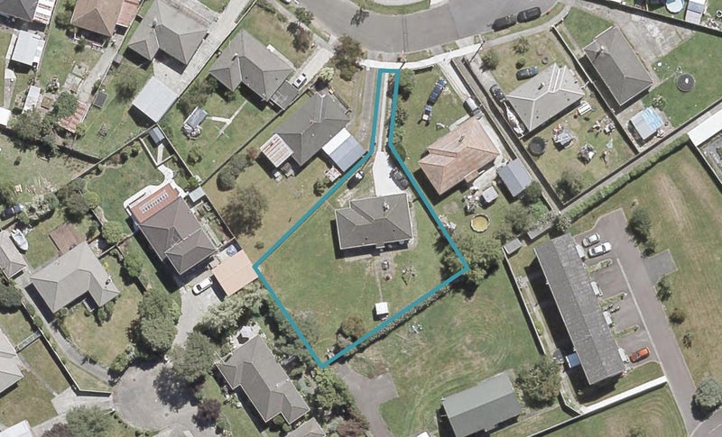 30 Ngata Grove, Trentham, Upper Hutt - Carousel 1