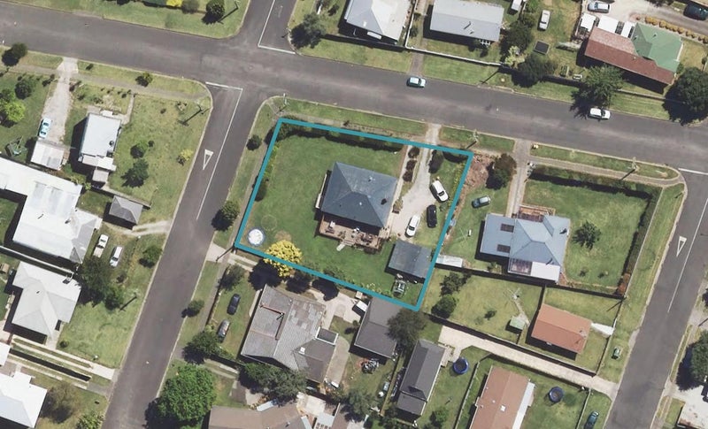 20 Redmond Street, Elgin, Gisborne - Carousel 1