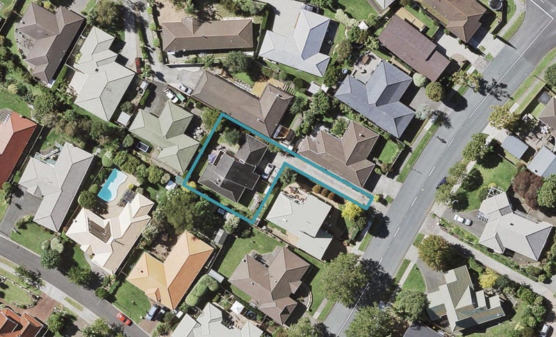 7 Tarnica Road, Northpark, Auckland - Carousel 1