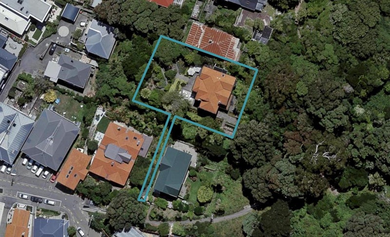 15 Grass Street, Oriental Bay, Wellington - Carousel 1