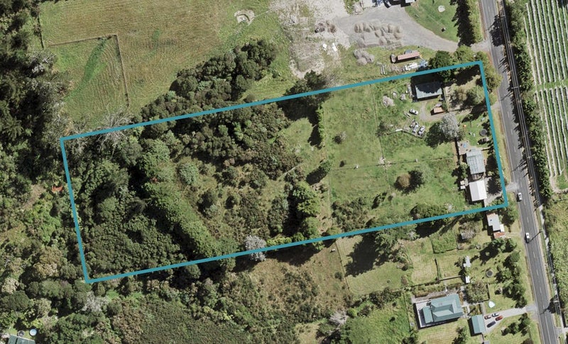 141 Simpson Road, Henderson Valley, Auckland - Carousel 1