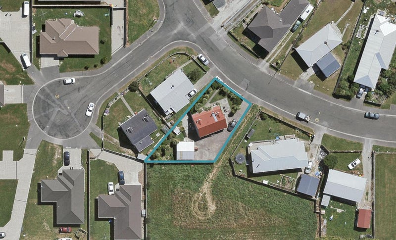 81 Mavora Crescent, Heidelberg, Invercargill - Carousel 1