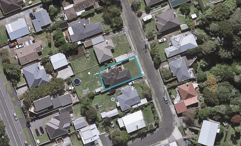 32 Tokomaru Street, Welbourn, New Plymouth - Carousel 1