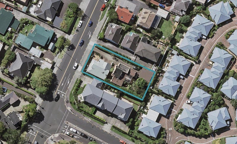 2/53 St Johns Road, Meadowbank, Auckland - Carousel 1