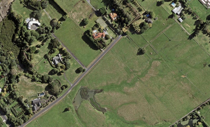 51 Derbyshire Lane, Karaka, Papakura - Carousel 1