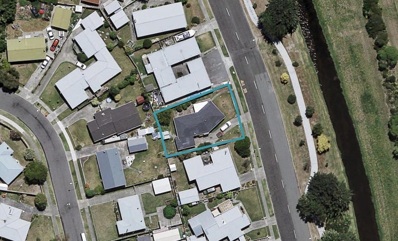 127 Westminster Avenue, Tamatea, Napier - Carousel 1