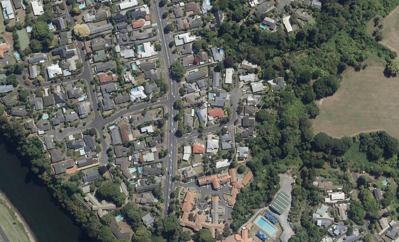 3 Chartwell Crescent, Chartwell, Hamilton - Carousel 1