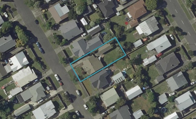 45 Burns Avenue, Takaro, Palmerston North - Carousel 1