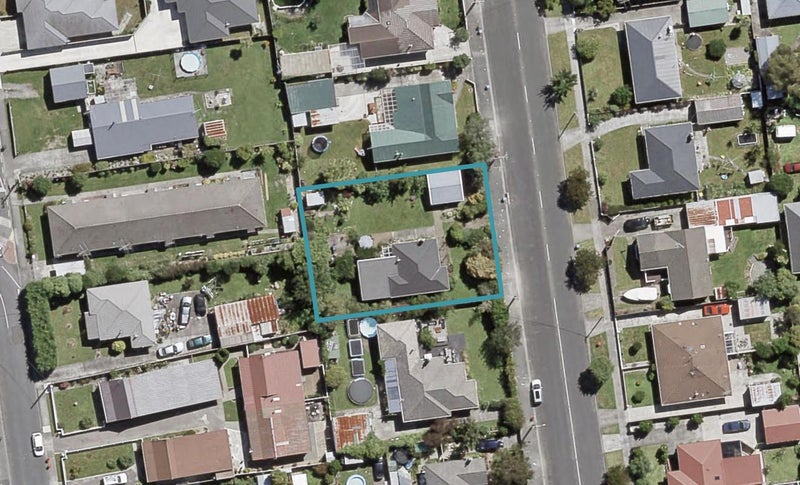23 Henry Street, Ebdentown, Upper Hutt - Carousel 1