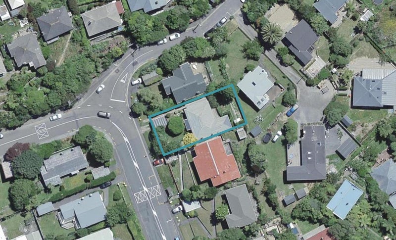 28 Marshall Street, Karori, Wellington - Carousel 1