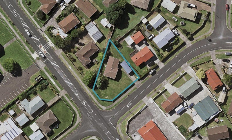 2 Haumia Way, Otara, Auckland - Carousel 1